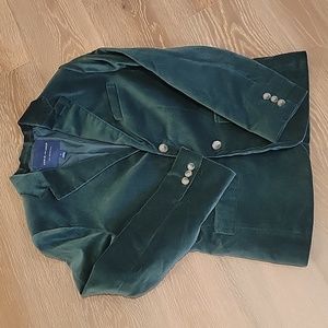 Janie and Jack dark green velvet blazer size 10.  Like new condition.  Lined.